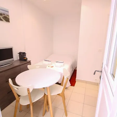 Luckey Homes - Rue Descombes Appartamento Parigi